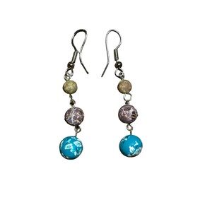 Vera Bradley Earrings, Beautiful Clay Beads in Taupe, Mauve And Blue